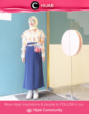 Star Clozetter @rimasuwarjono rocked another colorful look. Ps: her transparent belt bag really stole our attention! Simak inspirasi gaya Hijab dari para Clozetters hari ini di Hijab Community. Yuk, share juga gaya hijab andalan kamu. 