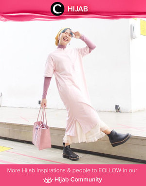 Wednesday for pink pastel mood! Image shared by Clozette Ambassador @RimaSuwarjono. Simak inspirasi gaya Hijab dari para Clozetters hari ini di Hijab Community. Yuk, share juga gaya hijab andalan kamu.