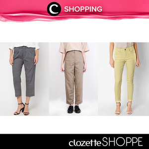 Comfy your style with a right pants, Clozetters! Pemilihan celana yang tepat akan membuat outfit minimalismu terlihat stand out. Belanja celana dengan model terkini di bawah 300 ribu dari berbagai ecommerce site via #ClozetteSHOPPE!   http://bit.ly/21nEe74