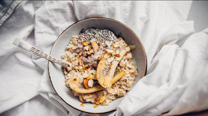 13 Ways to Turn Oatmeal Into a Luxurious Breakfast Treat
