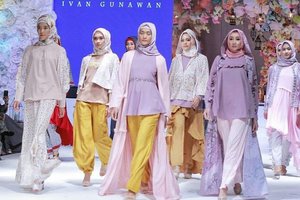 2 Tips Ivan Gunawan Kenakan Hijab Simpel Jadi Lebih Stylish 