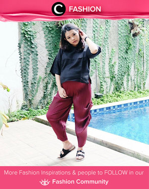  Being pregnant doesn't mean giving up your personal style, Clozetters. Clozette Ambassador Riri is falling in love with her plisket pants. Simak Fashion Update ala clozetters lainnya hari ini di Fashion Community. Image shared by Clozette Ambassador: @ririeprams. Yuk, share outfit favorit kamu bersama Clozette.
