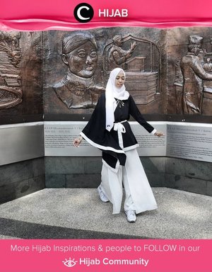 Rate this super styish monochrome kimono from 1-10. Simak inspirasi gaya Hijab dari para Clozetters hari ini di Hijab Community. Image shared by Star Clozetter @diannopiyani. Yuk, share juga gaya hijab andalan kamu