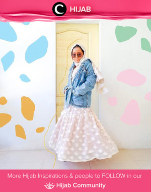 Turn your basic items into a runway-ready look like Clozetter @rizunaswon! Simak inspirasi gaya Hijab dari para Clozetters hari ini di Hijab Community. Yuk, share juga gaya hijab andalan kamu.