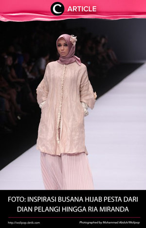 Penasaran dengan koleksi busana muslim di Jakarta Fashion Week (JFW) 2017 beberapa waktu lalu? baca selengkapnya di http://bit.ly/2evO5pA. Simak juga artikel menarik lainnya di Article Section pada Clozette App. 