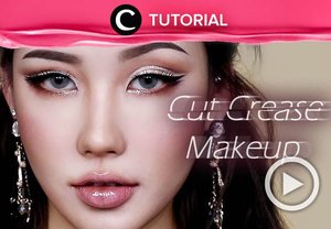 Penasaran bagaimana cara mengaplikasikan Cut Crease make up pada mata Asia? Yuk, cek video tutorial dari Risa Bae Make Up di : http://bit.ly/2xF0VgU Video ini di-share kembali oleh Clozetter: @aquagurl. Cek Tutorial Updates lainnya pada Tutorial Section.