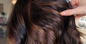 'Caramel drizzle' is the delicious brunette hair colour trend to know right now