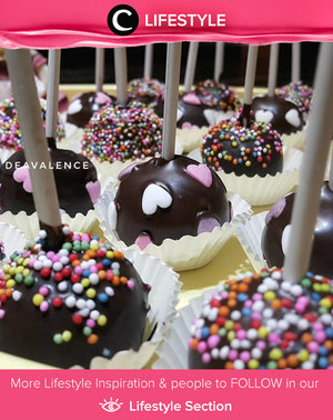 Those cake pops are so lovely. Simak Lifestyle Updates ala clozetters lainnya hari ini di Lifestyle Section. Image shared by Clozetter: @deavalence. Yuk, share momen favorit kamu bersama Clozette.