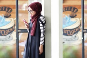 4 Tips Berbusana untuk Hijaber Menyusui 