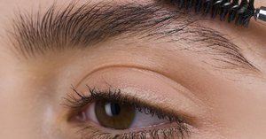 Why Feathered, Brushed-Up Eyebrows Is the 1 Makeup Trend I Can Guarantee You I'll Never Ditch