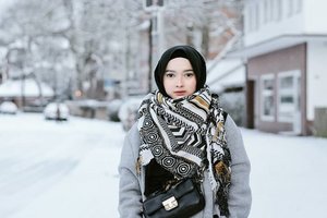 Inspirasi Hijab buat Kamu yang Mau Berlibur Ke Negara Musim Dingin
