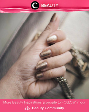 Dress up your nails to be goldy and glam. Simak Beauty Updates ala clozetters lainnya hari ini di Beauty Community. Image shared by Clozette Ambassador: @cynfl. Yuk, share beauty product andalan kamu.