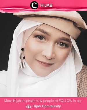 New year, new style, anyone? Image shared by Clozetter @edelyne. Simak inspirasi gaya Hijab dari para Clozetters hari ini di Hijab Community. Yuk, share juga gaya hijab andalan kamu.