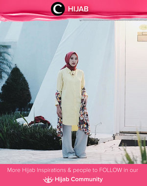 Amazing place, amazing shoot, and match outfit. Simak inspirasi gaya Hijab dari para Clozetters hari ini di Hijab Community. Image shared by Clozetter @prapancadf. Yuk, share juga gaya hijab andalan kamu