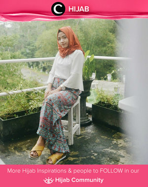 Ingin bermain dengan hijab berwarna orange? Kamu bisa contek gaya hijab casual dari Clozetter Aulia. Simak inspirasi gaya Hijab dari para Clozetters hari ini di Hijab Community. Image shared by Clozetter: @auliatrisakti. Yuk, share juga gaya hijab andalan kamu 