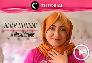 Another way to upgrade your hijab style. See the tutorial, here http://bit.ly/2f9TUir. Video ini di-share kembali oleh Clozetter: @aquagurl. Cek Tutorial Updates lainnya pada Tutorial Section.