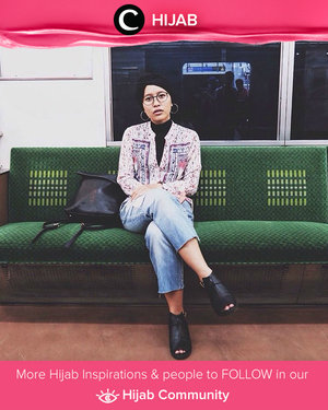 Funky hijab style with turban by Star Clozetter Dewi. Simak inspirasi gaya di Hijab Update dari para Clozetters hari ini di Hijab Community. Image shared by Star Clozetter: dewindriyani. Yuk, share juga gaya hijab andalan kamu bersama Clozette.