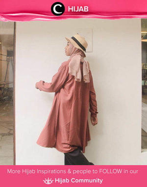 Your Sunday outfit should be two things: loose and comfortable. Image shared by Clozetter @dekaadestya. Simak inspirasi gaya Hijab dari para Clozetters hari ini di Hijab Community. Yuk, share juga gaya hijab andalan kamu.