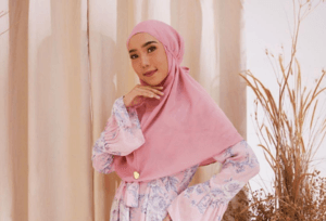 Rekomendasi Hijab untuk Ibu Menyusui