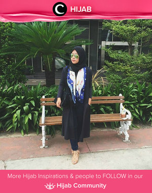 Merasa terlalu monoton dengan outfit warna hitam? Kenakan scarf favorit untuk menghindari mati gaya dan menjadi penolong saat cuaca dingin.Simak inspirasi gaya di Hijab Update dari para Clozetters hari ini di Hijab Community. Image shared by Star Clozetter: fazkyazalicka. Yuk, share juga gaya hijab andalan kamu bersama Clozette.