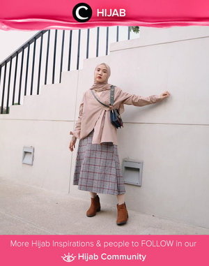 Clozetter @nabilaaz mengenakan boots favoritnya untuk memberikan "statement" di keseluruhan outfit-nya yang feminin. Simak inspirasi gaya Hijab dari para Clozetters hari ini di Hijab Community. Yuk, share juga gaya hijab andalan kamu.