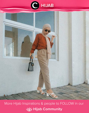 We love this chic yet casual outfit in autumn color by Clozetter @nandatiara15. Simak inspirasi gaya Hijab dari para Clozetters hari ini di Hijab Community. Yuk, share juga gaya hijab andalan kamu.