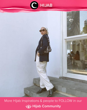 Belakangan ini, Clozette Ambassador @ladyulia sedang suka memakai blazer dan salah satu brand blazer favoritnya ialah Kivee. Simak inspirasi gaya Hijab dari para Clozetters hari ini di Hijab Community. Yuk, share juga gaya hijab andalan kamu.