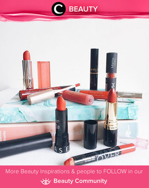 All the Clozetter Regina's red lipstick collection. Where's yours? Simak Beauty Updates ala clozetters lainnya hari ini di Beauty Community. Image shared by Clozetter @reginsbundiarti. Yuk, share beauty product andalan kamu.