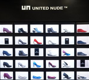 Congrats for United Nude store opening at Plaza Indonesia! 🎉
#ClozetteID #UnitedNude #UnitedNudeIndonesia