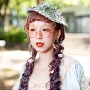 Ikuti #COTW minggu ini dengan tema #JapaneseBeauty untuk memenangkan voucher MAP & Irwan Team Hairdesign senilai total 450 ribu! Caranya mudah, upload foto kreasi makeup ala Jepang paling kreatif dan beri hashtag #ClozetteID #COTW #JapaneseBeauty. Ditunggu hingga 13 Maret, ya! Yuk cek infonya di http://bit.ly/mekanismecotw. 
Photo shared by Clozetter chocolatelove
.
.
.
#ClozetteID #COTW #japanmakeup #japanesemakeup #harajukumakeup #gyarumakeup #makeupcontest #japanmakeupcontest #motd #kawaiilook #kawaiimotd #kawaii