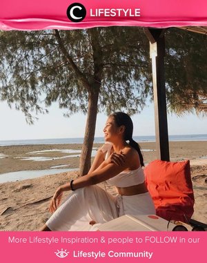 Clozette Ambassador @witaervianda enjoys her time waiting for sunset. Such a zen moment! Simak Lifestyle Updates ala clozetters lainnya hari ini di Lifestyle Community. Yuk, share juga momen favoritmu. 