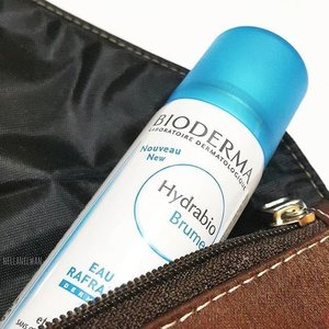 Tips for upcoming rainy season by Clozetter @nellanelwan is a facial mist! Yes we need it too. And her recommendation is @bioderma_indonesia Hydrobio to soothe your dry skin. Get another tips from our community here bit.ly/clozettebeauty

#ClozetteID #beauty #makeup #skincare #health #lifestyle #MOTD #makeupoftheday #instabeauty #girls #beautytips #skin #brush #eyelashes #powder #bbcream #foundation #mascara #girlstuff #girlsessential #lipbalm #facecream #flatlay #makeupflatlay