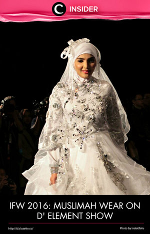 Oki Setiana Dewi, Zaskia Adya Mecca dan Ummi Pipik mengeluarkan koleksinya di Indonesia Fashion Week! http://bit.ly/1ppk13I. Simak juga artikel menarik lainnya di http://bit.ly/ClozetteInsider