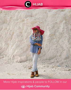 Her fuschia hat is on point. Simak inspirasi gaya Hijab dari para Clozetters hari ini di Hijab Community. Image shared by Clozetter: @ayusugeng. Yuk, share juga gaya hijab andalan kamu 