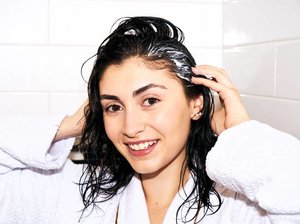 Why You Should Use a Hair Mask Every Time You Shower 