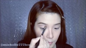 Re-upload cause I forgot to put on my watermark 😅
.
Shout out to them small & hooded eyelids squad!!! 🙋🙋🙋
.
Here I'm trying to make my eyes look bigger without using any scott tape/eyelid tape. It has many steps & details that I can't include in this 60 secs vid.
.
So please wait for the full version on my YT channel. Don't forget to subscribe! 😘
.
I used every shades in @lagirlindonesia @lagirlcosmetics INSPIRING EYESHADOW PALETTE in Be Bold & Beautiful.
I hope you'll like this tutorial 👌💕
