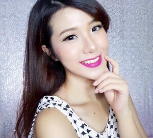Good Brows Day 😆💕
.
Using @lagirlindonesia Shady Slim Brow Pencil shade Sift Brown to frame & fill in then set it with @etude_official Color My Brows Mascara 04
.
.
.
.
.
#beauty #instamakeup #makeup #makeupartist #mua #mua💋 #mua💄#makeupart #makeup #makeups #beautyenthusiast #beautyblogger #beautyvlogger #beautyinfluencer #beautyinfluencers #makeupaddict #makeupjunkie #makeupjunkies #beautyjunkie #beautyjunkies #indobeautyblogger #indobeautyvlogger #beautybloggerindonesia