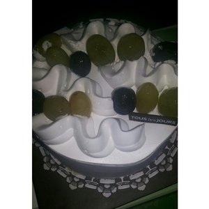 terimakasih♥ #birthdaycake #cake #touslesjours #birthday #present #thanks #instabday #instamoment #InstaMagAndroid #clozetteid