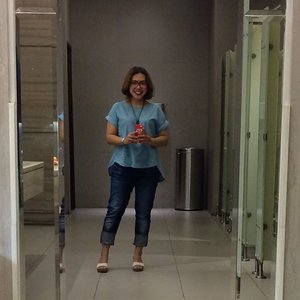 Top from @beatriceclothing. Super comfy. 
#ootd #howdoilook #officelook #clozetteid #cotw #COTD