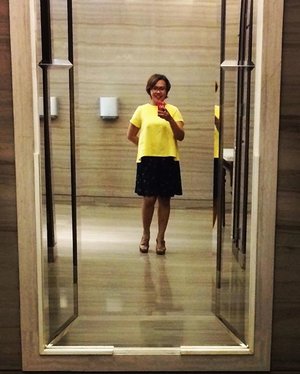 Im feeling flary today. Flare skirt from @uniqloindonesia and flare top from @beatriceclothing. Its a double flare! ....#ootd #officelook #cotw #COTD #clozetteid #howdoilook #selfportrait #selfie