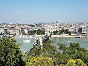Danube River from above ❤️ #blogger #travelblogger #travelgram #travelinstyle #cathrinezieholiday #budapest #hungary #likeforlike #starclozetter #clozetteid #instapic #instadaily