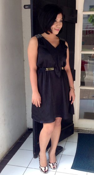 Friends Inspiration - MF elegant black dress for various occasions.