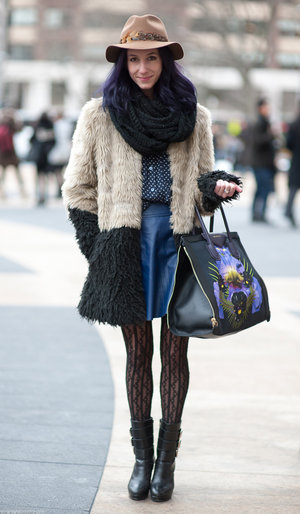 Internet Inspiration - A bit of "fur" for a cold office.