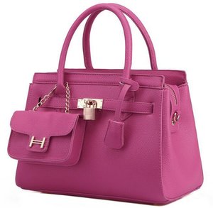 Wish List - Nice pink bag with cute little bag :)))