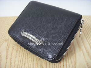 Black Chrome Hearts Zipper Leather Wave Wallets With CH Logo Online Store
Brand: Chrome Hearts
Material: Leather
Closure: Zipper