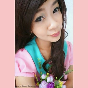 Yuhhhu… cie yg besok mau valentine day…
Bingung mau makeup gmn? Yuk mampir k blog aku ada tutorial makeup simple nan natural yg bisa bikin km ttp cetar
http://www.shantyhuang.com/2015/02/soft-blue-makeup-tutorial-for-valentine.html?m=1
#shantyhuang #beauty #beautyblogger #valentinemakeup #valentine #makeup #tutorial #ulzzang #uljjang #soft #blue #clozetteid #clozettedaily #pink #flower #love