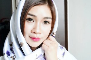 Hallo semuanya..😘😘😘😘 Ga berasa sebentar lagi sudah mau lebaran
Aku buat makeup tutorial ala korean makeup untuk menyambut datangnya lebaran
Makeup yang super simpel tapi tetap cetar donk

Mampir ya ke blog aku
http://www.shantyhuang.com/2017/06/korean-makeup-untuk-lebaran.html

#shantyhuang #beauty #blogger #selca #selfie #makeup #tutorial #lebaran #idulfitri #makeupkorea #koreanmakeup #Clozetteid #clozettedaily #beautynesiamember #instagood #instadaily