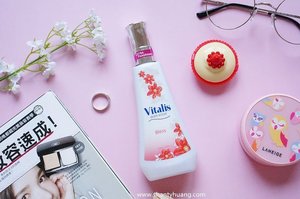 Yuhuu.. Lagi suka banget dengan parfum baru dari @pesonavitalis 
VITALIS body scent Bless ini aroma bunganya lembut, ga pasaran dan buat aku makin ngerasa percaya diri

Untuk review lengkap bisa mampir ke blog aku ya

http://www.shantyhuang.com/2017/06/sensasi-wangi-bunga-di-parfum-vitalis.html?m=1

#shantyhuang #shantyhuangreview #vitalis #pink #Clozetteid #instadaily #instagood #clozettedaily #flowers