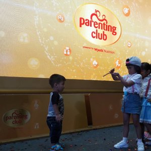 El get the friends on event #parentingclubid at Gamdaria City 5-6 Nov 2016. Dont forget to register your self in parentingclub.co.id before entrance.#clozetteId #parentingclub @parentingclubid