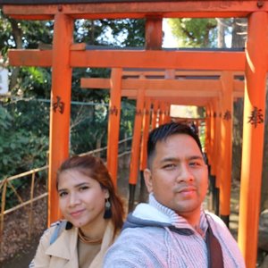My favorite place in the world is next to you @ajisaputra12 😍😍 Apalagi klo diajak jalan-jalan ke Jepang lagi. Pasti aku makin love deh sama kamuuu 😋 ⛩️ #uenopark #japan #holiday #clozetteid #instaholidays #couple #couplesgoals